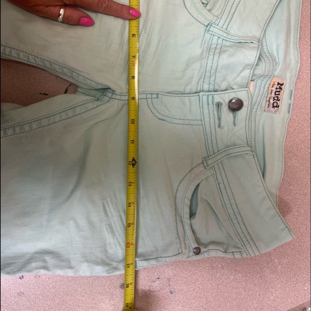Mint Mudd Capris - Picture 7 of 8